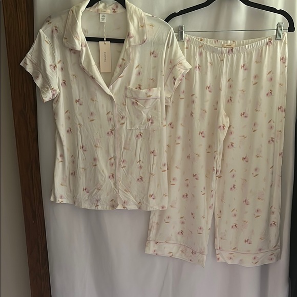 Eberjey Gisele Floral Print Capri Pajama Pants Set Medium